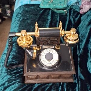 Vintage Style Black and Gold Rotary Phone